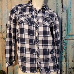 Lucky Brand 🍀blue plaid button down long sleeve